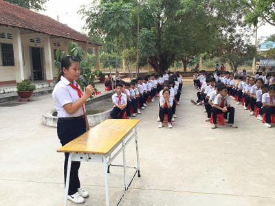 Kể chuyện và làm theo tấm gương đạo đức Hồ Chí Minh