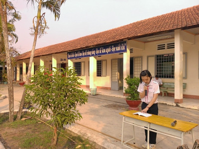 Kể chuyện và làm theo tấm gương đạo đức Hồ Chí Minh