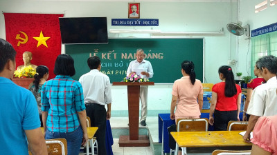 Lễ kết nạp Đảng viên mới năm học 2016 - 2017