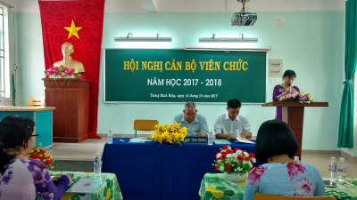 Hội Nghị Cán Bộ Viên Chức năm học 2017 - 2018