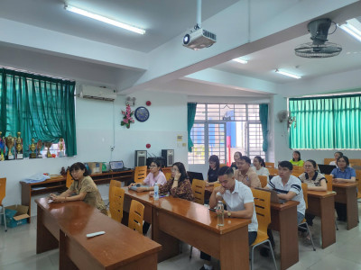 Trường THCS Tương Bình Hiệp: Tiếp Cận Tài Liệu Trí Tuệ Nhân Tạo Của Nhà Xuất Bản Giáo Dục Việt Nam