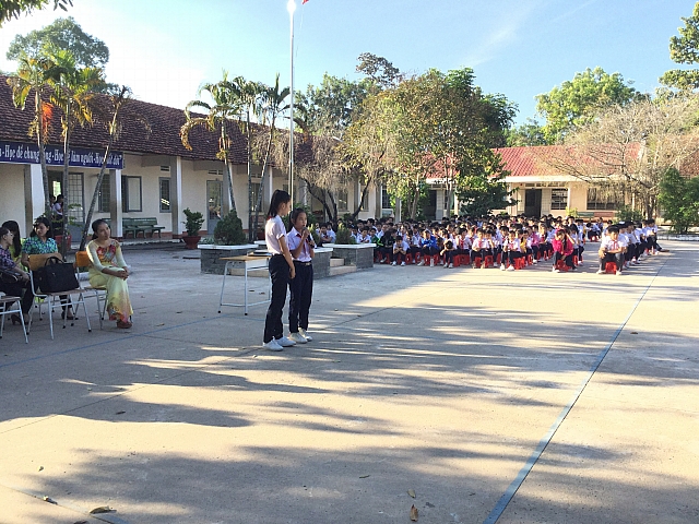 Sinh hoạt tập thể