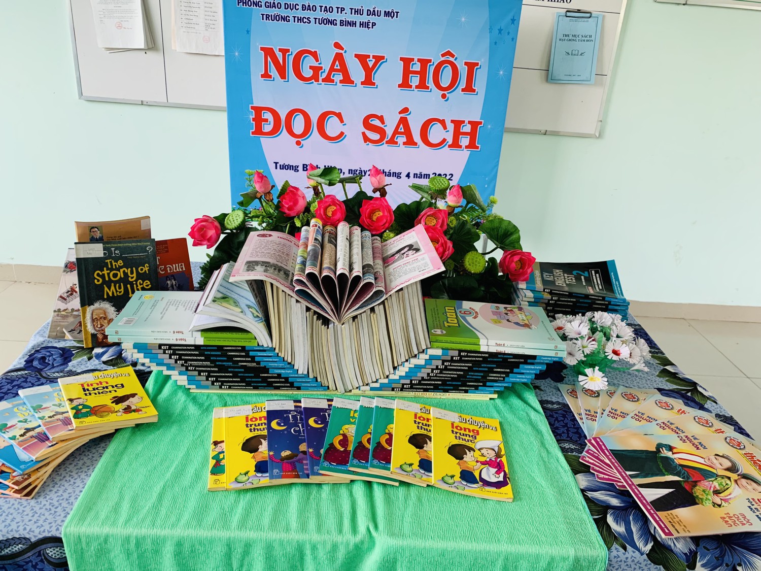 Ngày Hội Đọc Sách