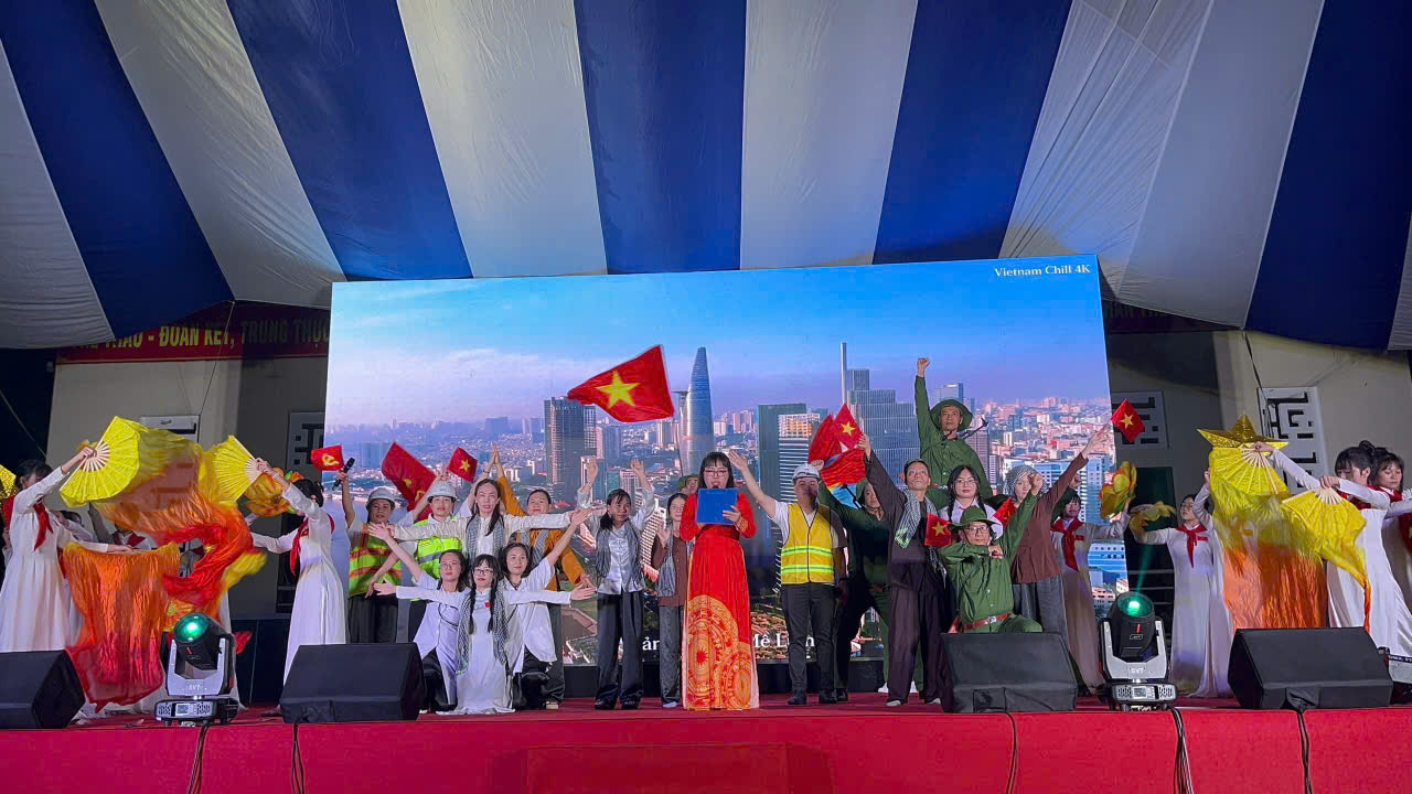 Hào Hùng Tiếng Hát Dưới Mái Trường THCS Tương Bình Hiệp