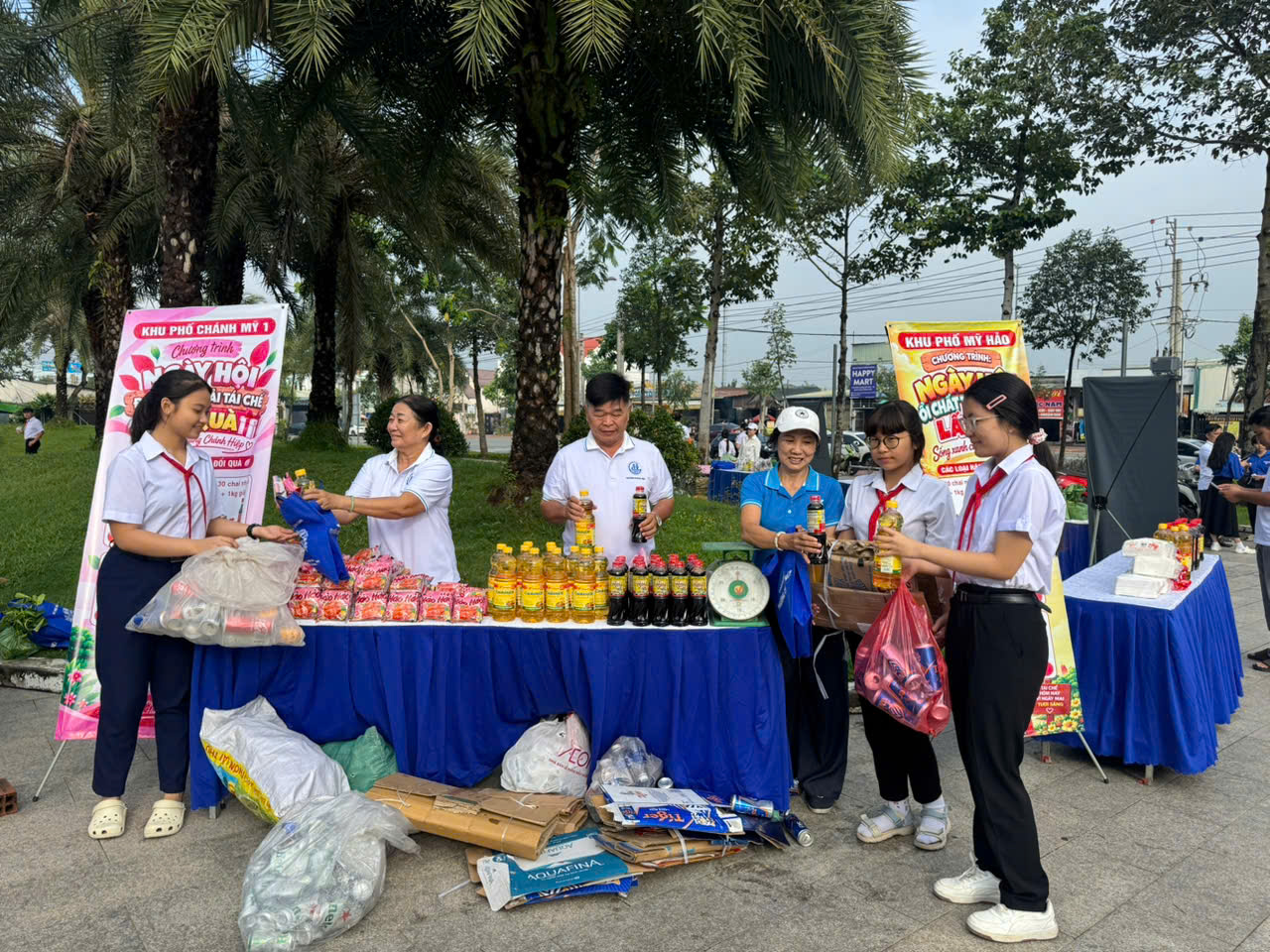 Trường THCS Tương Bình Hiệp Tích Cực Tham Gia Lễ Phát Động Và Các Hoạt Động Hưởng Ứng Chiến Dịch "Làm Cho Thế Giới Sạch Hơn" Năm 2026